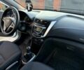 Білий Хендай Акцент, об'ємом двигуна 1.4 л та пробігом 220 тис. км за 5450 $, фото 9 на Automoto.ua