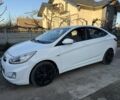 Білий Хендай Акцент, об'ємом двигуна 1.4 л та пробігом 220 тис. км за 5450 $, фото 6 на Automoto.ua