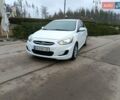 Белый Хендай Акцент, объемом двигателя 1.59 л и пробегом 230 тыс. км за 8500 $, фото 2 на Automoto.ua