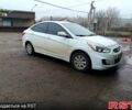 Белый Хендай Акцент, объемом двигателя 1.6 л и пробегом 230 тыс. км за 8500 $, фото 1 на Automoto.ua