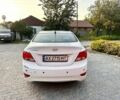 Белый Хендай Акцент, объемом двигателя 1.6 л и пробегом 112 тыс. км за 5700 $, фото 3 на Automoto.ua