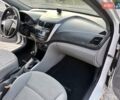 Хендай Акцент 2015 в Харькове на Automoto.ua Белый Хендай Акцент, объемом двигателя 1.6 л и пробегом 107 тыс. км за 5900 $, фото 9 на Automoto.ua