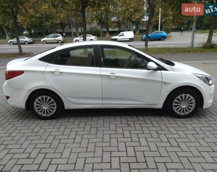 Білий Хендай Акцент, об'ємом двигуна 1.4 л та пробігом 230 тис. км за 5300 $, фото 4 на Automoto.ua