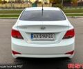 Білий Хендай Акцент, об'ємом двигуна 1.4 л та пробігом 64 тис. км за 12800 $, фото 4 на Automoto.ua