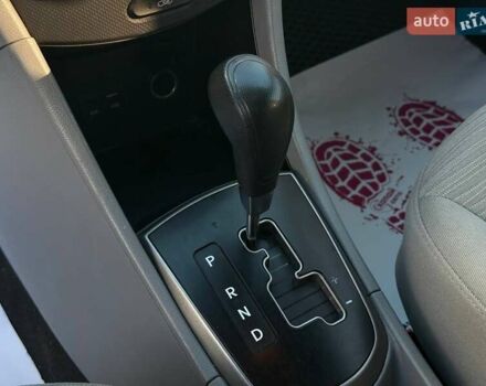 Білий Хендай Акцент, об'ємом двигуна 1.59 л та пробігом 162 тис. км за 8100 $, фото 17 на Automoto.ua