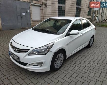 Білий Хендай Акцент, об'ємом двигуна 1.4 л та пробігом 230 тис. км за 5300 $, фото 6 на Automoto.ua