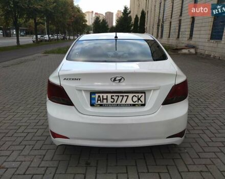 Білий Хендай Акцент, об'ємом двигуна 1.4 л та пробігом 230 тис. км за 5300 $, фото 2 на Automoto.ua