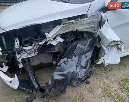 Белый Хендай Акцент, объемом двигателя 1.59 л и пробегом 110 тыс. км за 5900 $, фото 6 на Automoto.ua