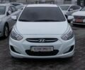Білий Хендай Акцент, об'ємом двигуна 1.6 л та пробігом 72 тис. км за 10500 $, фото 1 на Automoto.ua