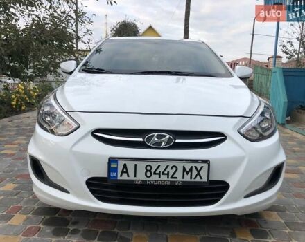 Белый Хендай Акцент, объемом двигателя 1.59 л и пробегом 56 тыс. км за 11800 $, фото 13 на Automoto.ua