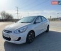 Белый Хендай Акцент, объемом двигателя 1.6 л и пробегом 255 тыс. км за 8600 $, фото 1 на Automoto.ua