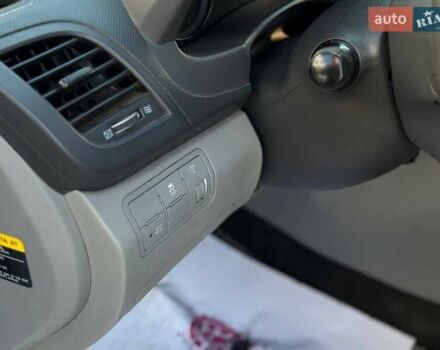 Білий Хендай Акцент, об'ємом двигуна 1.59 л та пробігом 162 тис. км за 8100 $, фото 9 на Automoto.ua