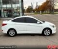 Білий Хендай Акцент, об'ємом двигуна 1.4 л та пробігом 64 тис. км за 12800 $, фото 7 на Automoto.ua
