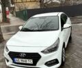 Белый Хендай Акцент, объемом двигателя 1.4 л и пробегом 128 тыс. км за 9800 $, фото 1 на Automoto.ua