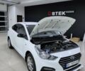 Белый Хендай Акцент, объемом двигателя 1.37 л и пробегом 60 тыс. км за 13500 $, фото 3 на Automoto.ua