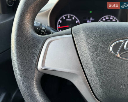 Білий Хендай Акцент, об'ємом двигуна 1.37 л та пробігом 71 тис. км за 10900 $, фото 26 на Automoto.ua