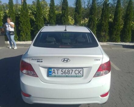 Хендай Акцент 2018 в Надворной на Automoto.ua Белый Хендай Акцент, объемом двигателя 1.58 л и пробегом 79 тыс. км за 11800 $, фото 8 на Automoto.ua