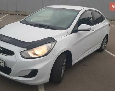 Хендай Акцент 2018 в Киеве на Automoto.ua Белый Хендай Акцент, объемом двигателя 1.37 л и пробегом 206 тыс. км за 6950 $, фото 1 на Automoto.ua
