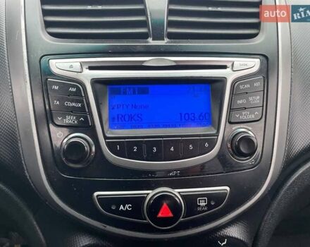 Белый Хендай Акцент, объемом двигателя 1.4 л и пробегом 208 тыс. км за 6990 $, фото 20 на Automoto.ua