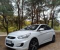 Білий Хендай Акцент, об'ємом двигуна 1.37 л та пробігом 86 тис. км за 9000 $, фото 9 на Automoto.ua