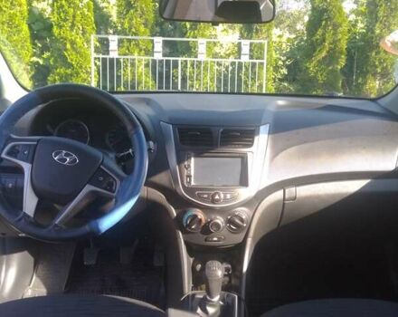 Хендай Акцент 2018 в Надворной на Automoto.ua Белый Хендай Акцент, объемом двигателя 1.58 л и пробегом 79 тыс. км за 11800 $, фото 3 на Automoto.ua