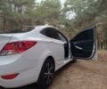 Білий Хендай Акцент, об'ємом двигуна 1.37 л та пробігом 86 тис. км за 9000 $, фото 17 на Automoto.ua