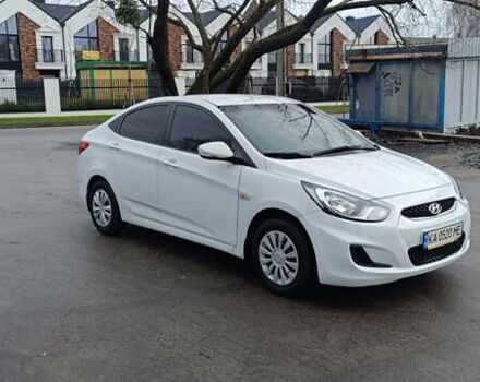 Белый Хендай Акцент, объемом двигателя 1.4 л и пробегом 235 тыс. км за 6400 $, фото 1 на Automoto.ua