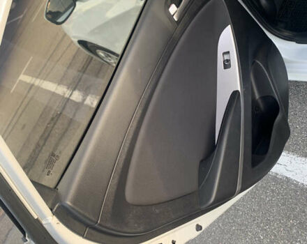 Белый Хендай Акцент, объемом двигателя 1.4 л и пробегом 111 тыс. км за 9500 $, фото 17 на Automoto.ua