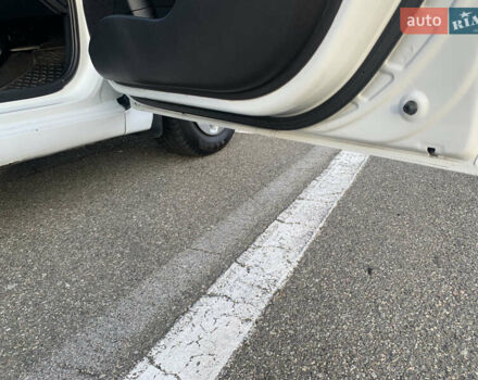 Белый Хендай Акцент, объемом двигателя 1.4 л и пробегом 111 тыс. км за 9500 $, фото 23 на Automoto.ua