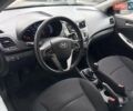 Белый Хендай Акцент, объемом двигателя 1.37 л и пробегом 75 тыс. км за 9100 $, фото 9 на Automoto.ua