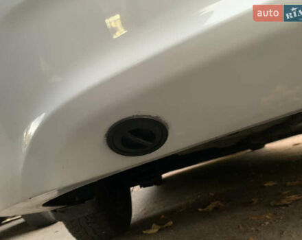 Белый Хендай Акцент, объемом двигателя 1.4 л и пробегом 111 тыс. км за 9500 $, фото 31 на Automoto.ua