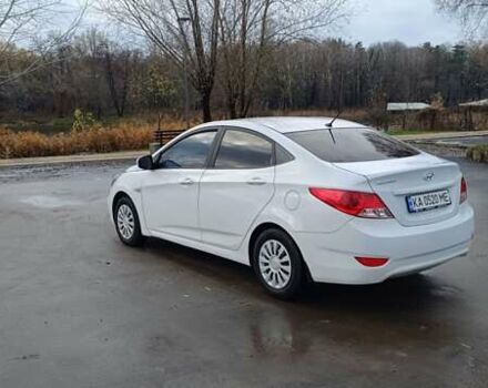 Белый Хендай Акцент, объемом двигателя 1.4 л и пробегом 235 тыс. км за 6400 $, фото 7 на Automoto.ua