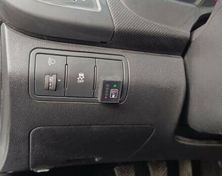 Белый Хендай Акцент, объемом двигателя 1.4 л и пробегом 235 тыс. км за 6400 $, фото 18 на Automoto.ua