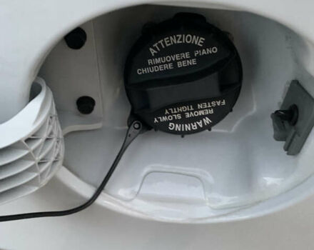 Белый Хендай Акцент, объемом двигателя 1.4 л и пробегом 111 тыс. км за 9500 $, фото 30 на Automoto.ua