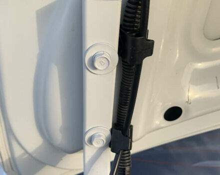 Белый Хендай Акцент, объемом двигателя 1.4 л и пробегом 111 тыс. км за 9500 $, фото 27 на Automoto.ua