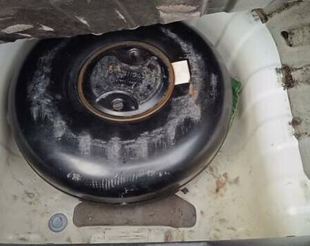 Белый Хендай Акцент, объемом двигателя 1.4 л и пробегом 235 тыс. км за 6400 $, фото 22 на Automoto.ua