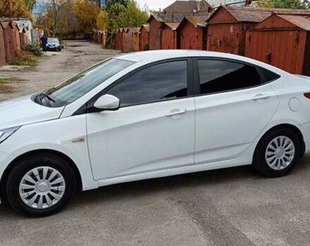 Білий Хендай Акцент, об'ємом двигуна 1.4 л та пробігом 235 тис. км за 6470 $, фото 7 на Automoto.ua