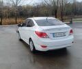 Белый Хендай Акцент, объемом двигателя 1.4 л и пробегом 235 тыс. км за 6400 $, фото 6 на Automoto.ua