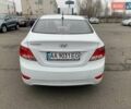 Белый Хендай Акцент, объемом двигателя 1.37 л и пробегом 185 тыс. км за 6100 $, фото 4 на Automoto.ua
