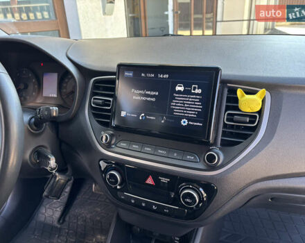 Белый Хендай Акцент, объемом двигателя 1.37 л и пробегом 68 тыс. км за 14500 $, фото 3 на Automoto.ua