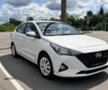 Белый Хендай Акцент, объемом двигателя 1.37 л и пробегом 152 тыс. км за 9450 $, фото 1 на Automoto.ua