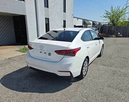 Хендай Акцент 2022 в Тернополе на Automoto.ua Белый Хендай Акцент, объемом двигателя 1.6 л и пробегом 31 тыс. км за 2800 $, фото 2 на Automoto.ua