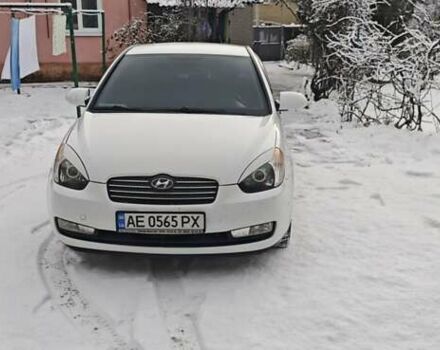 Білий Хендай Акцент, об'ємом двигуна 1.4 л та пробігом 200 тис. км за 4999 $, фото 1 на Automoto.ua