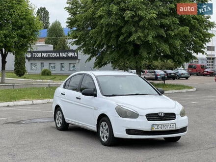 Хендай Акцент 2009 в Киеве на Automoto.ua Белый Хендай Акцент, объемом двигателя 1.4 л и пробегом 390 тыс. км за 3499 $, фото 1 на Automoto.ua