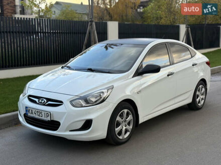 Хендай Акцент 2011 в Белой Церкве на Automoto.ua Белый Хендай Акцент, объемом двигателя 1.4 л и пробегом 143 тыс. км за 7600 $, фото 1 на Automoto.ua