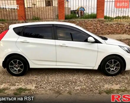 Білий Хендай Акцент, об'ємом двигуна 1.6 л та пробігом 260 тис. км за 7300 $, фото 1 на Automoto.ua