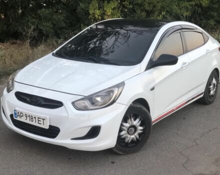 Білий Хендай Акцент, об'ємом двигуна 1.4 л та пробігом 463 тис. км за 5500 $, фото 1 на Automoto.ua