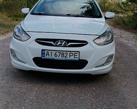Білий Хендай Акцент, об'ємом двигуна 1.4 л та пробігом 153 тис. км за 7500 $, фото 1 на Automoto.ua