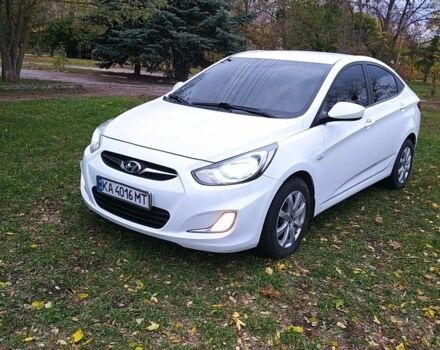 Белый Хендай Акцент, объемом двигателя 1.4 л и пробегом 270 тыс. км за 6500 $, фото 1 на Automoto.ua