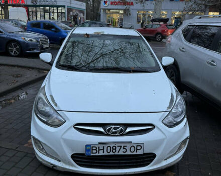 Белый Хендай Акцент, объемом двигателя 1.6 л и пробегом 122 тыс. км за 7500 $, фото 1 на Automoto.ua